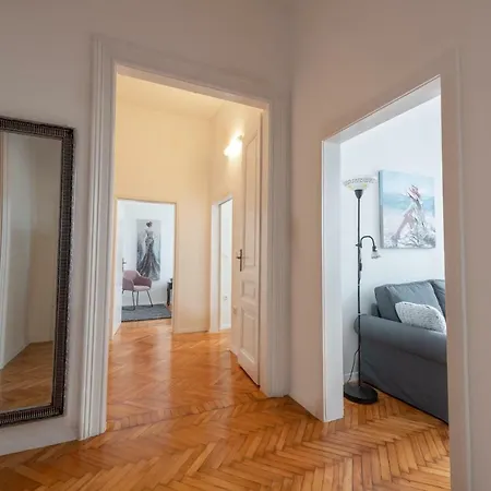 Apartment Sweet In The Center Pula